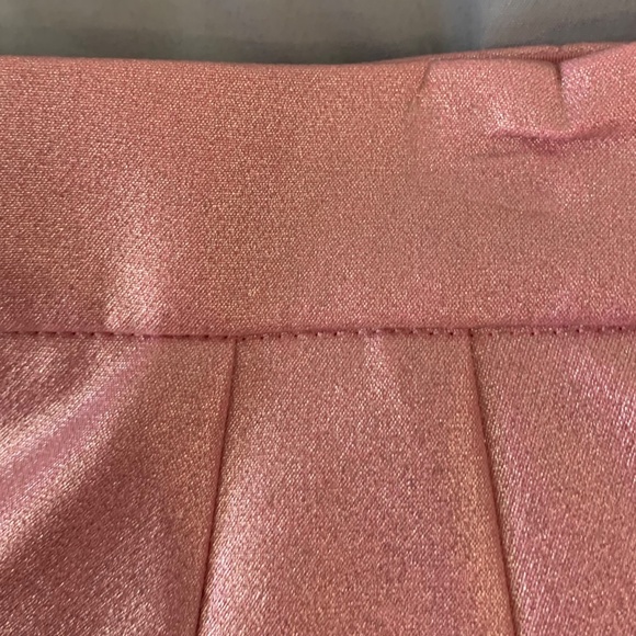 High waisted pink shimmer shorts - Picture 2 of 9